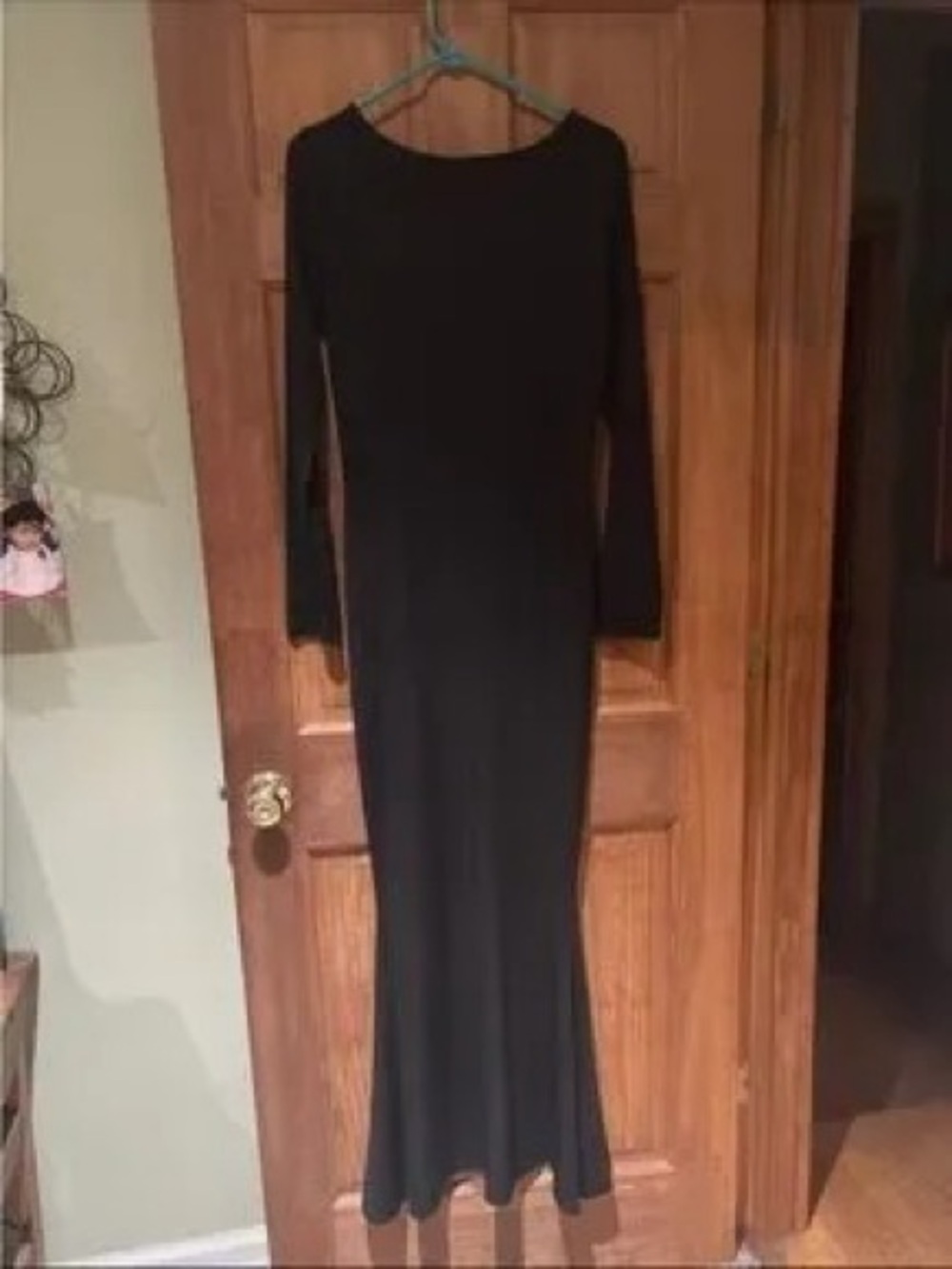 Black Long Sleeve Maxi Dress - Classic Elegant Silhouette